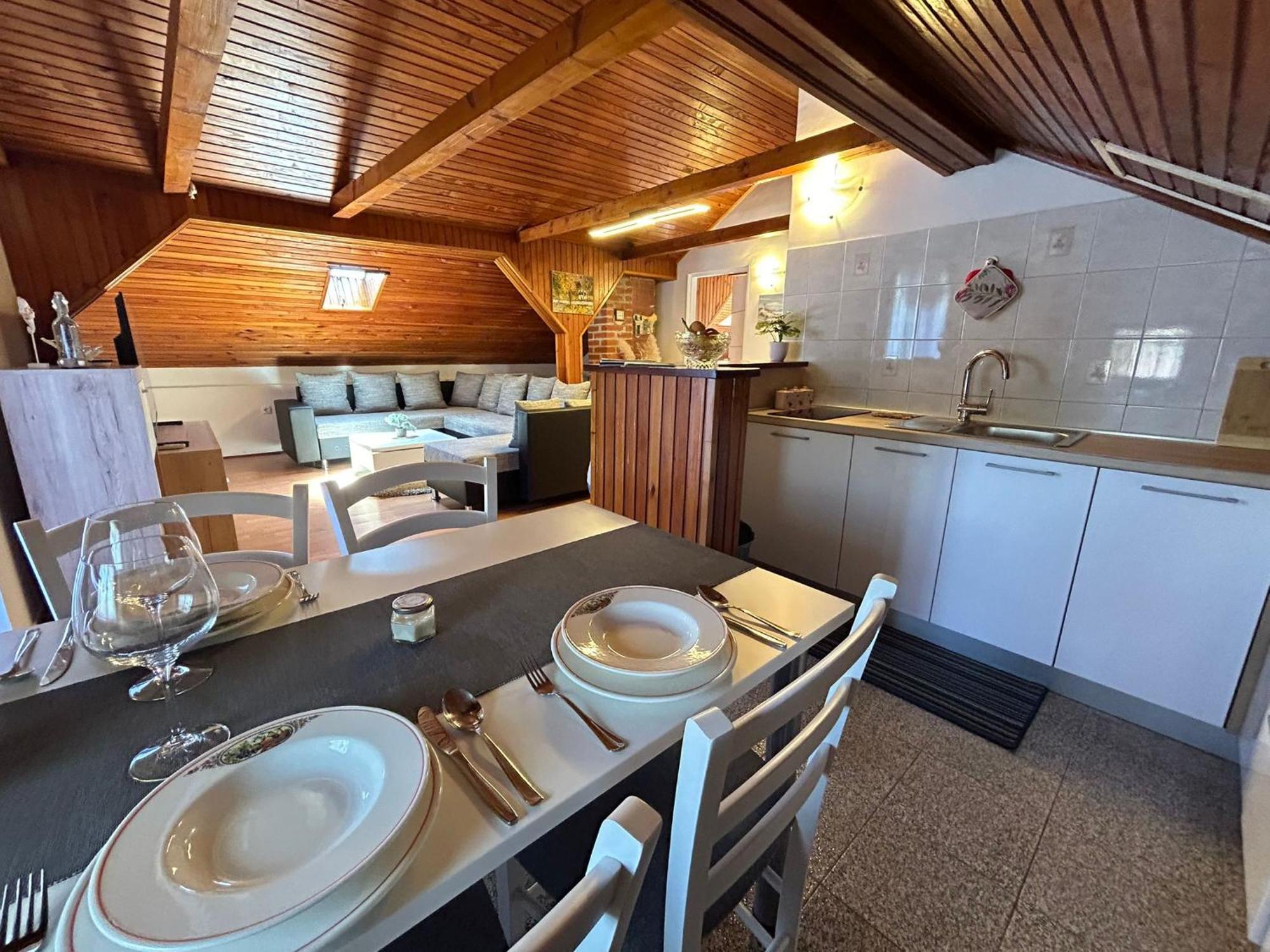 Apartment Milena Бртонигла Экстерьер фото
